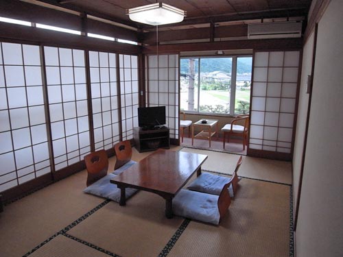 旅館 いざき