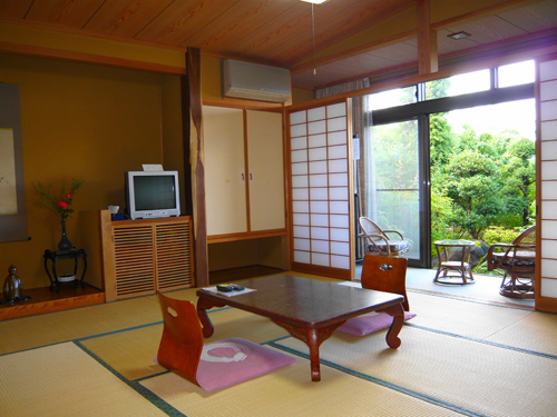 湯田中温泉 閑静な宿 下田屋