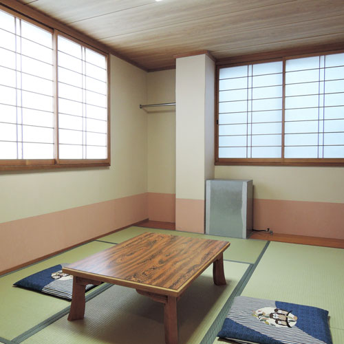 岡口屋