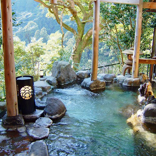 七滝温泉ホテル