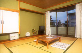 東照館