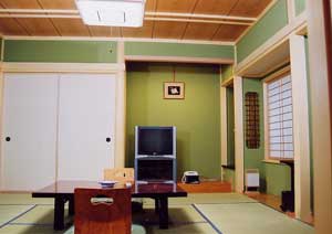 中安旅館