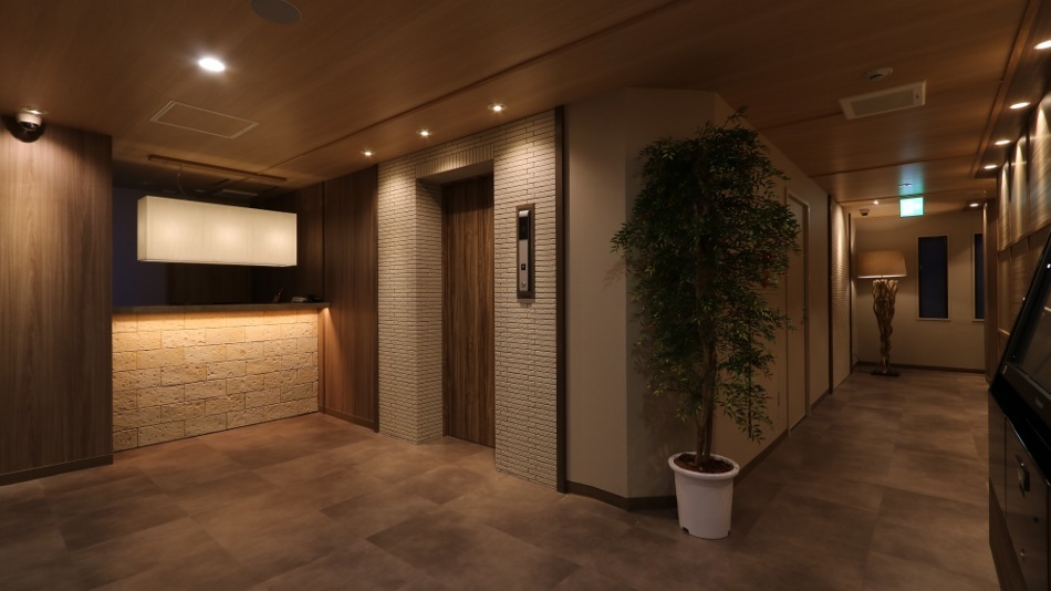 ホテル現代楽園 大和店【大人専用18禁・ハピホテ提携】