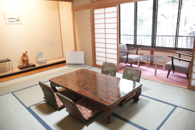 ゲストルーム ふる里村工芸館