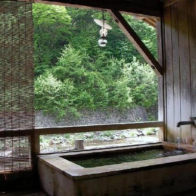 川俣温泉 国民宿舎 渓山荘