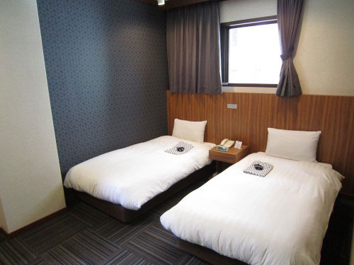 上野東金屋ホテル