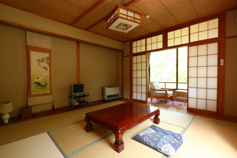 十二館 新館