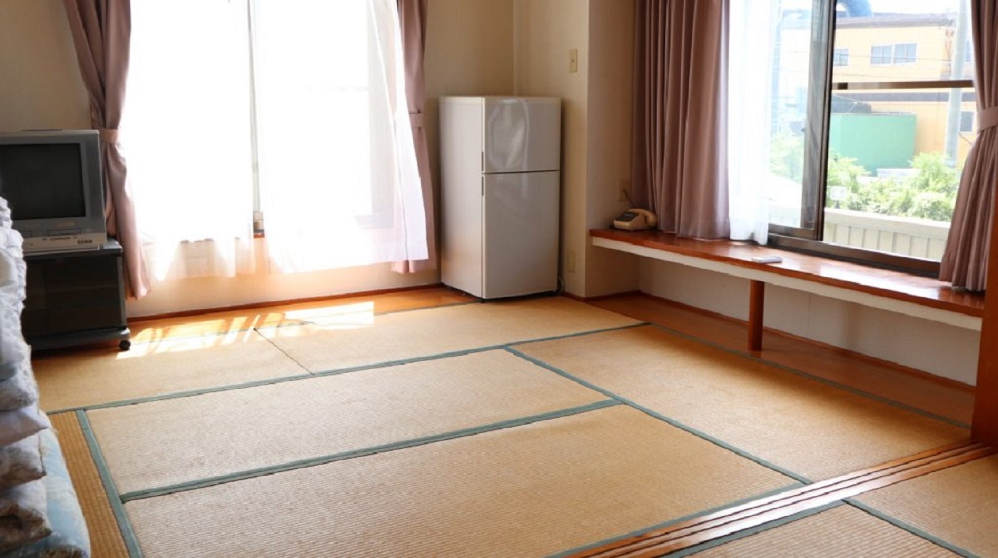 いそかぜ西館