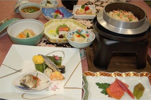 箱根木賀温泉 KKR箱根宮の下(国家公務員共済組合連合会宮の下保養所)