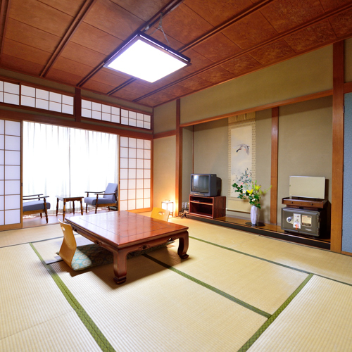 旅館 やまむろ