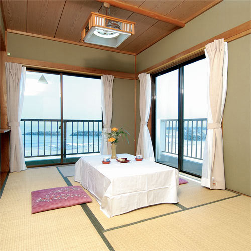 シーサイドホテル東館