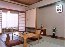 日光温泉 ホテル 春茂登