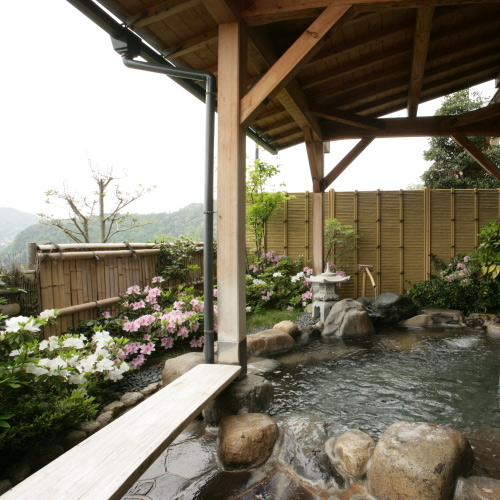 奥伊根温泉 油屋本館