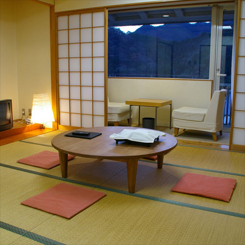 土佐和紙工芸村「くらうど」