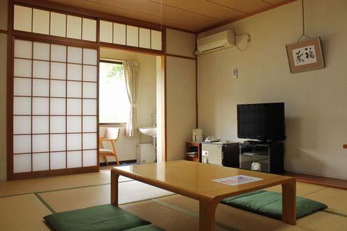 入鹿温泉ホテル瀞流荘
