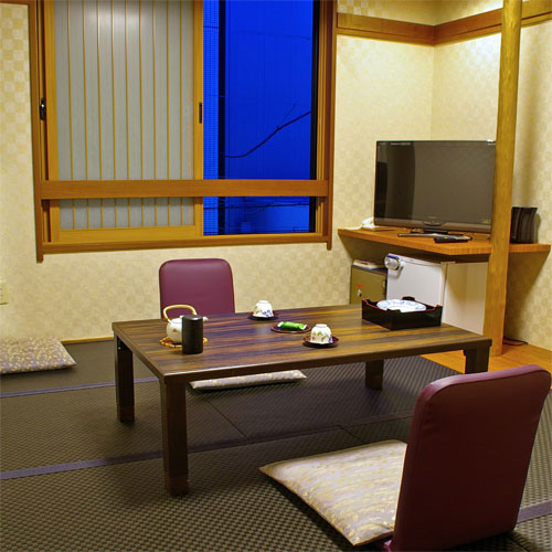 京都駅前 さと茂旅館