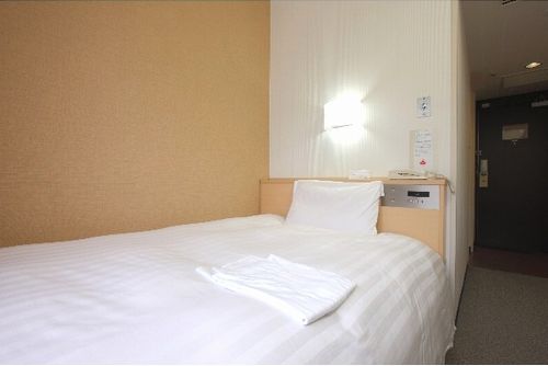 ラマダアンコールウィンダム尼崎(旧 尼崎セントラルホテル)