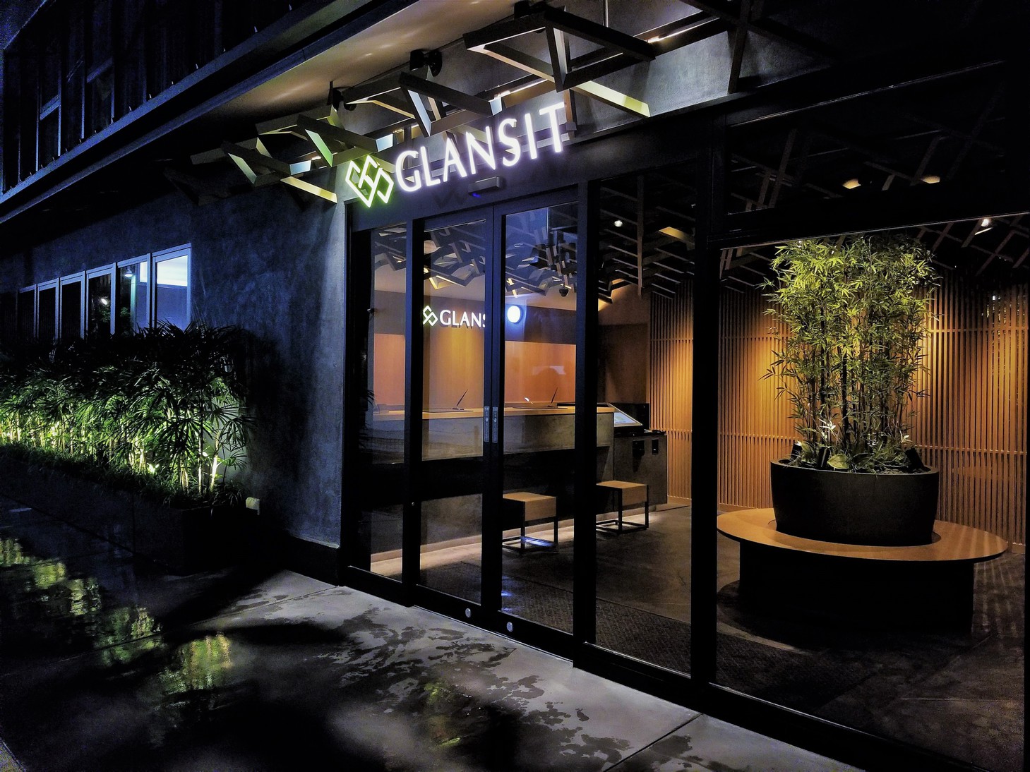 GLANSIT KYOTO KAWARAMACHI(グランジット 京都河原町)