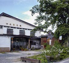民宿やまきち館