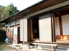 峰半家の家