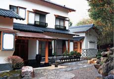 雨月庵