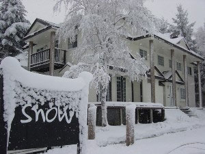 SNOW